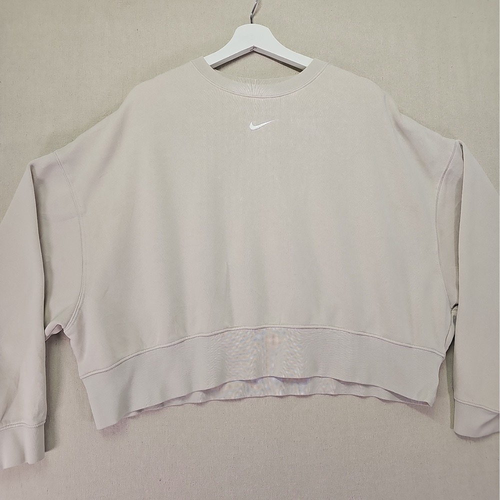 Nike Phoenix  Sweatshirt Womens M Beige Fleece Crewneck Swoosh Cropped  FLAWS